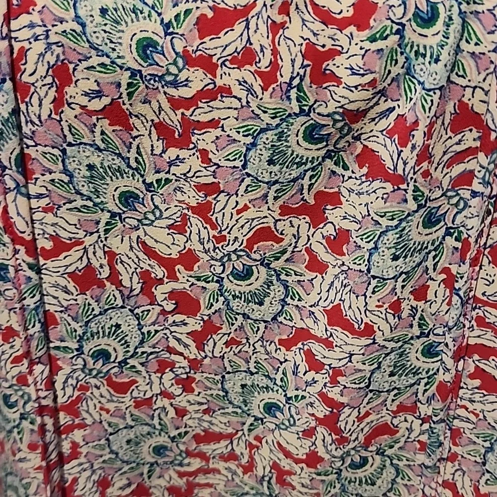 LOFT Floral V-Neck Sleeveless Blouse Size Large PTP 23in. Length 25/28 In - Picture 3 of 7